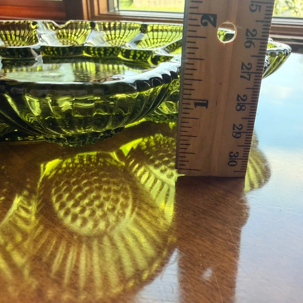 Indiana Glass serve up
